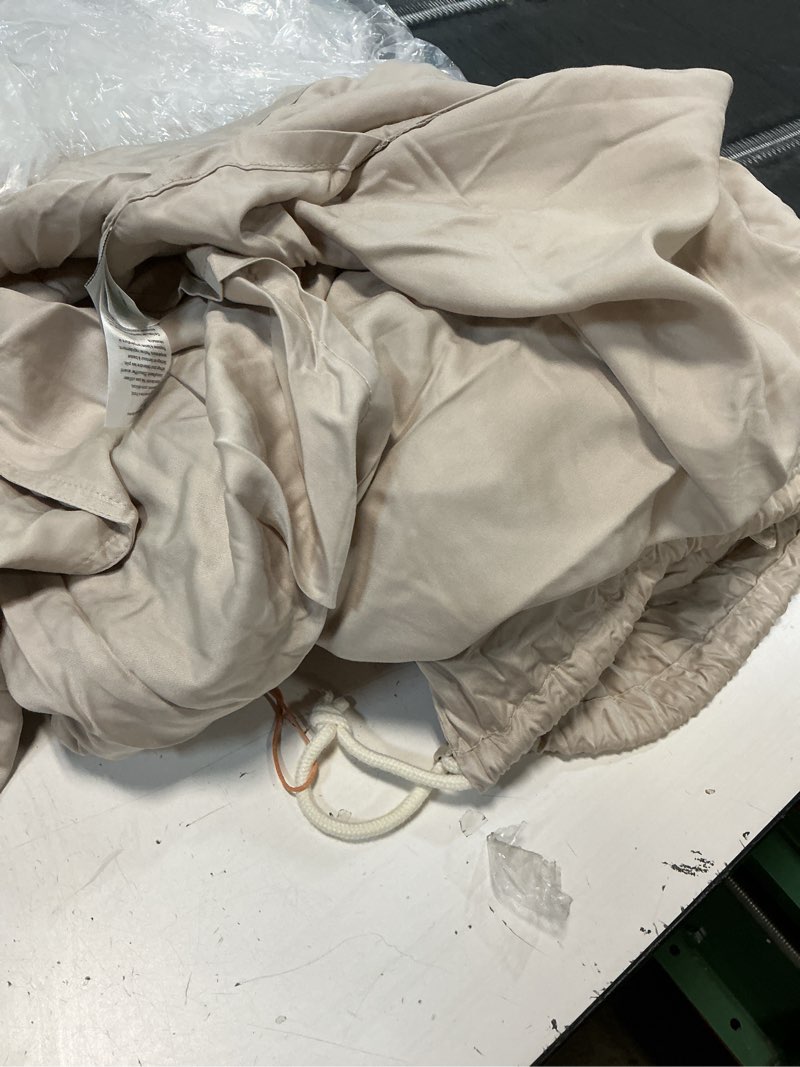 Condition photo showing Good Condition for bamboo sheet set king