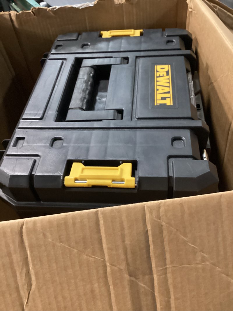 Condition photo showing Good Condition for dewalt toolbox