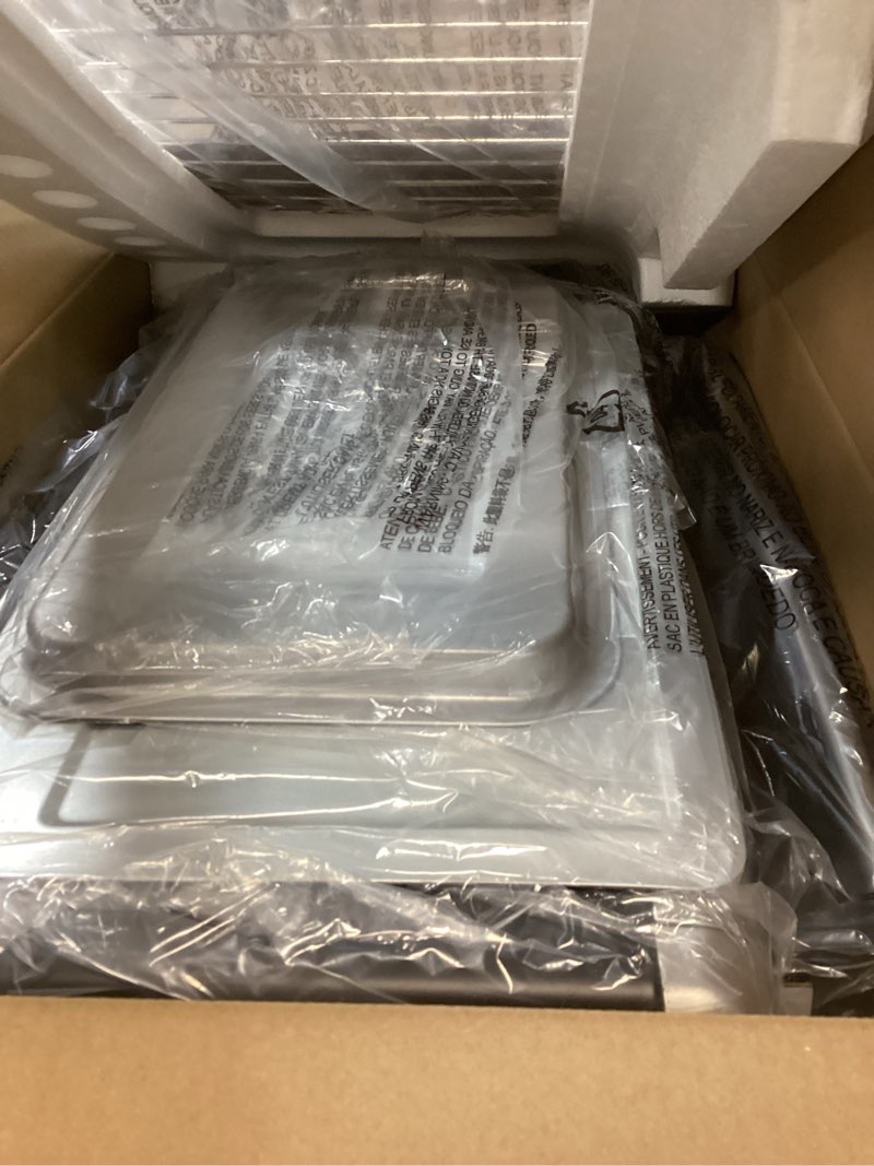 Condition photo showing Good Condition for BLACK+DECKER 8-Slice Extra Wide Convection Toaster Oven, Fits 9"x13" Oven Pans and 12" Pizza, Bake, Toast, Broil, and Keep Warm Functions, Countertop Compact Design with Stainless Steel Finish