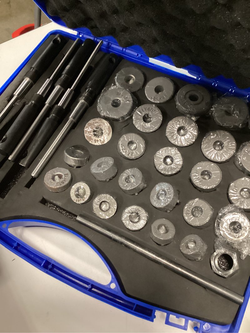 Condition photo showing Good Condition for 34pcs valve seat cutter & grinding wheel set, carbide diamond valve reamer tool kit with 5-8mm guide pilots for 22-38mm valves (30°-75°), universal automotive engine cylinder rebuild tool