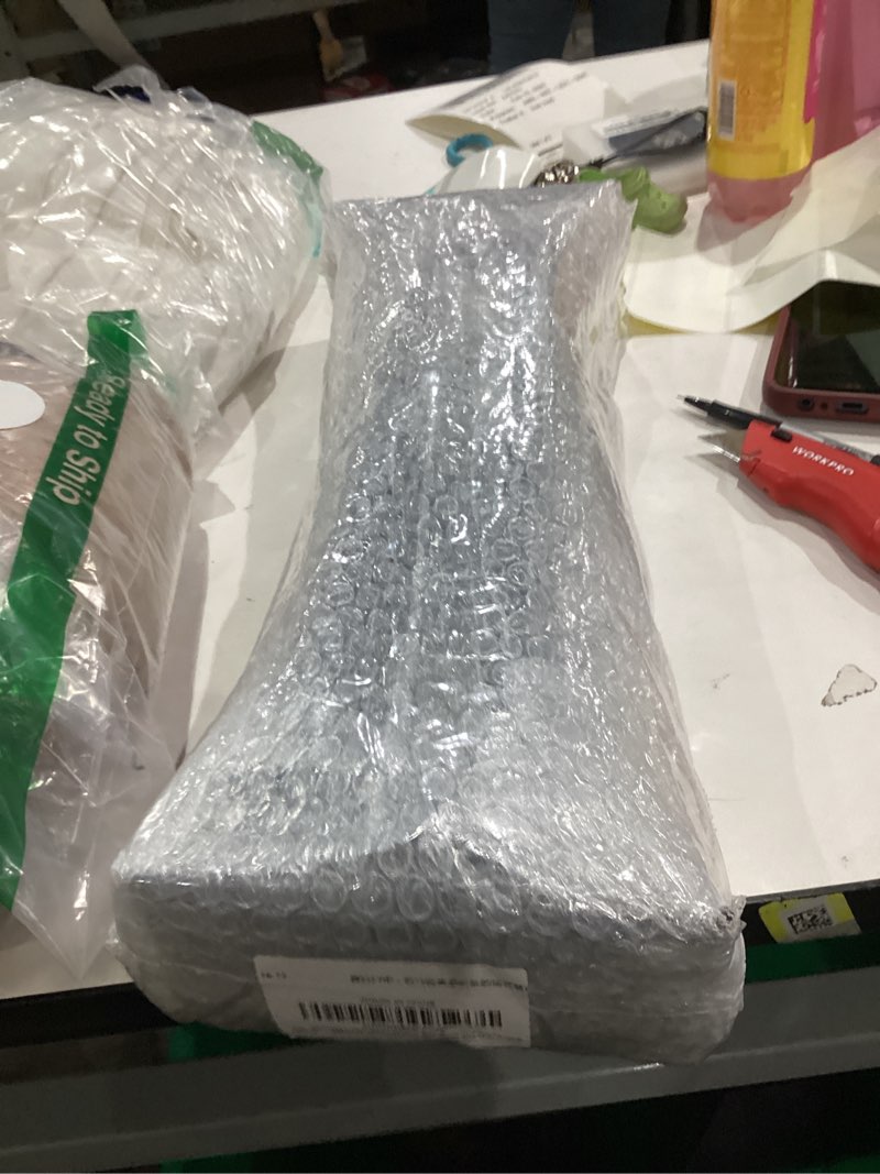 Condition photo showing New/Like New for EZYDECOR Closet Rod Bracket Shelf Bracket with Hook Black Closet Shelf Bracket with Rod Support 6 Pack Wall Mounted Heavy Duty Shelf Brackets (14 Inch) 6 14 Inch