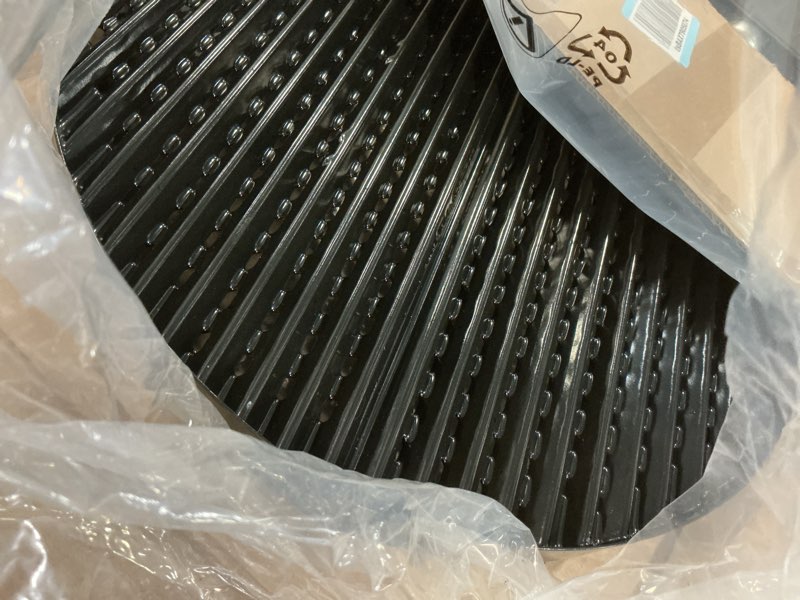 Condition photo showing Good Condition for 15 1/4" porcelain steel cooking grate replacement parts for charbroil the big easy tru-infrared smoker roaster & grill model 14101550 14101550-a1/ a2 / a3 / a4, 29104315 for 15” charbroil grill