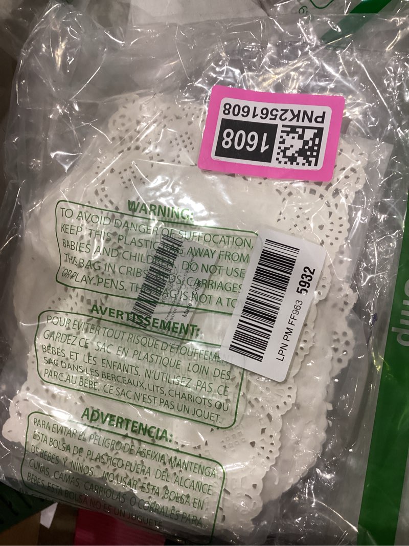 Condition photo showing Good Condition for Daily Treasures 350Pcs Lace Doilies Paper-Assorted Size Decorative Doilies Placemat- Eco-Friendly for Cake, Desert, Wedding, Tableware Decoration(Round, Rectangle, Heart, Oval-8.5",6.5")