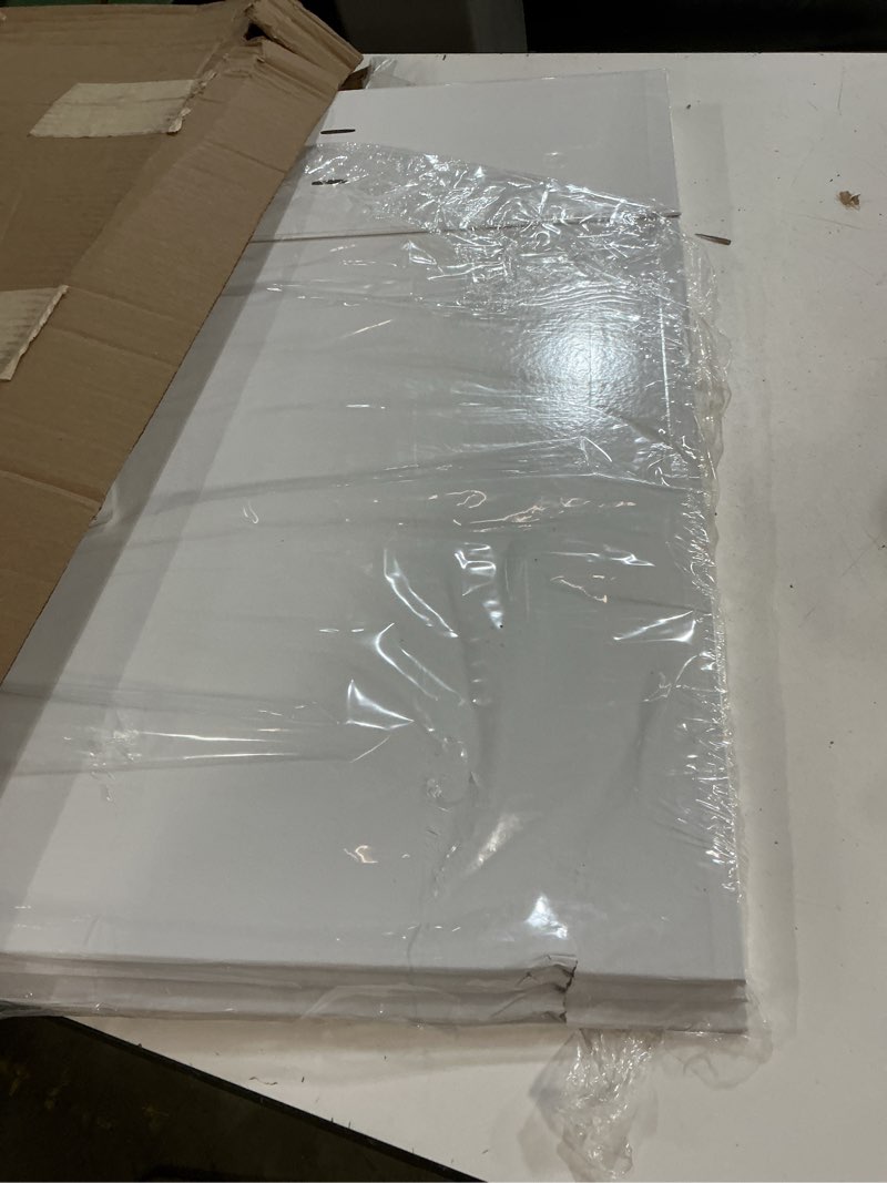 Condition photo showing Good Condition for oemvalaty white gift box,18x18x6 inches gift boxes with lids for presents with magnetic closure and ribbon for wedding,storage,birthday(3-pack) 18x18x6 inch-white-pack of 5