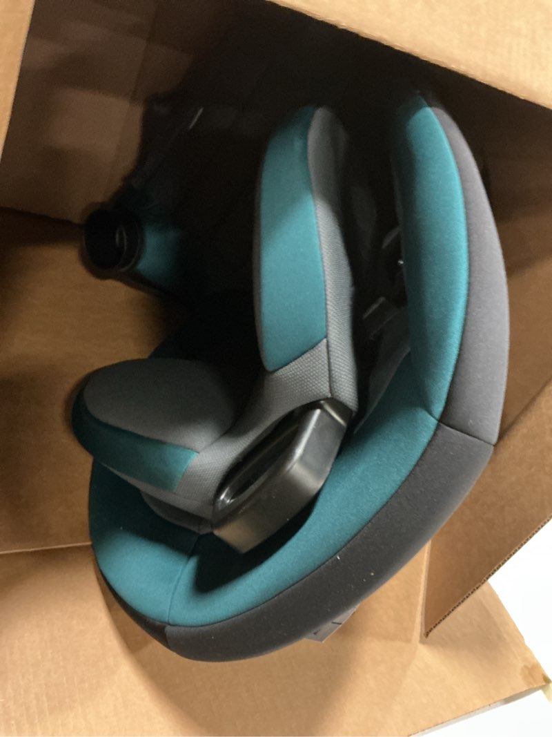 Condition photo showing Good Condition for Safety 1st Ellaris 3-in-1 Convertible Car Seat, Slim Fit Design, Rear & Forward-Facing, 5-Position H