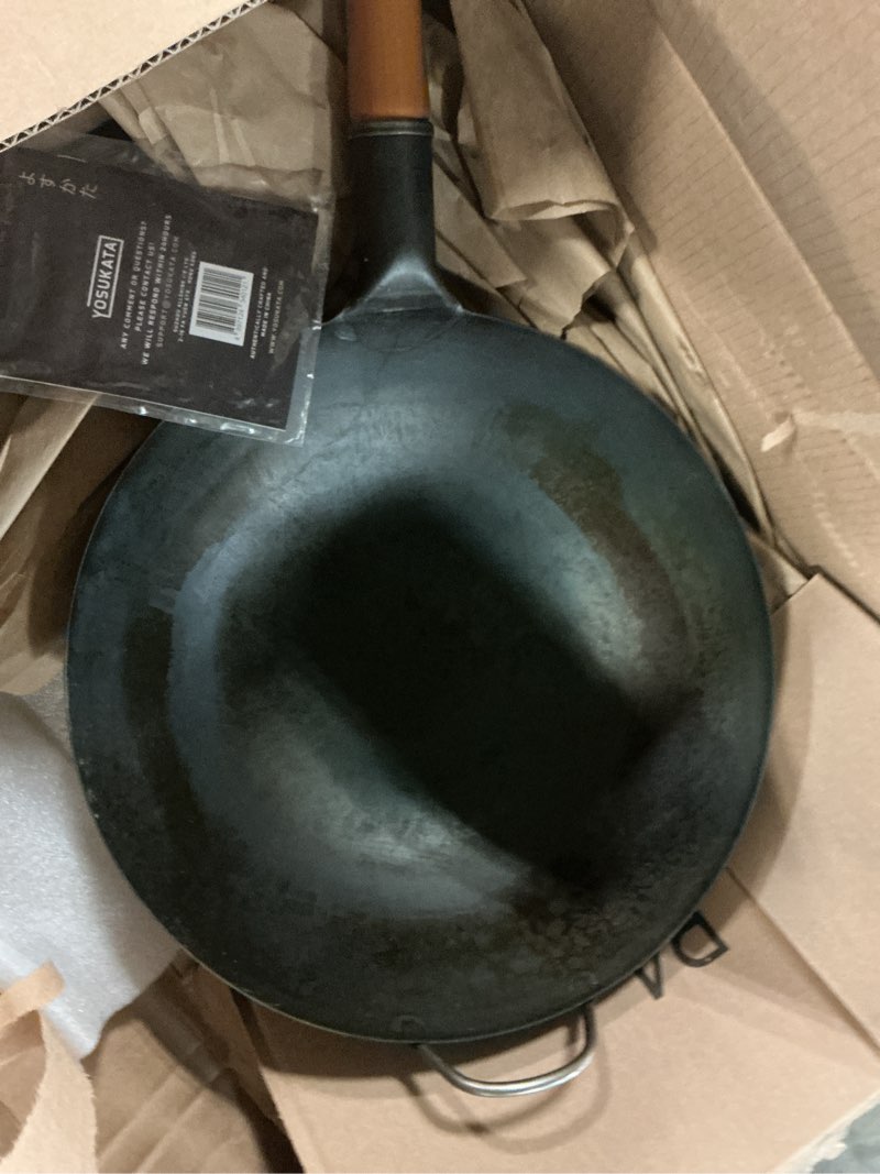 Condition photo showing As Is for YOSUKATA 13.5" Carbon Steel Wok Pan – Pre-Seasoned Flat Bottom Pow Wok for Stir Fry, BBQ, Grill & Camping – Traditional Japanese Chinese Cookware – Compatible with Induction, Electric, Gas, Open Fire