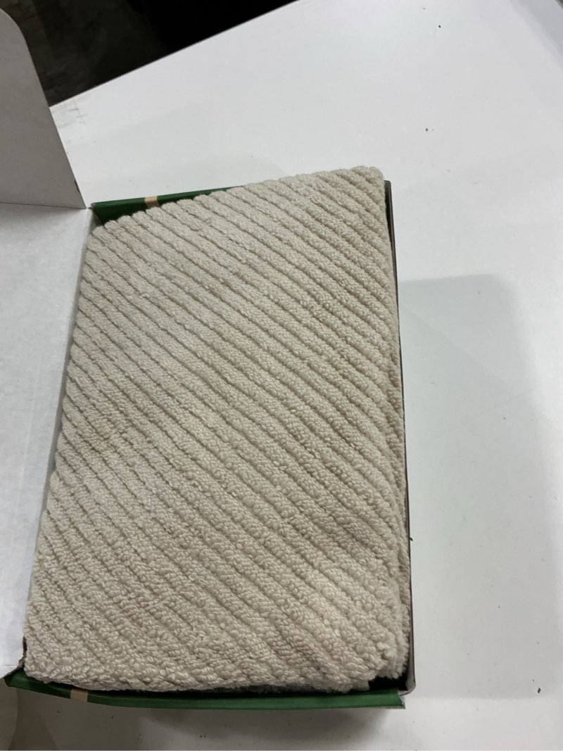 Condition photo showing Good Condition for voova & movas taupe hand towels for bathroom, large 18"x28" | 100% cotton | lightweight | thick | quick dry | soft | absorb, beige bath hand towels set of 4, bathroom essentials, tan 4 pc hand towel set tan - beige