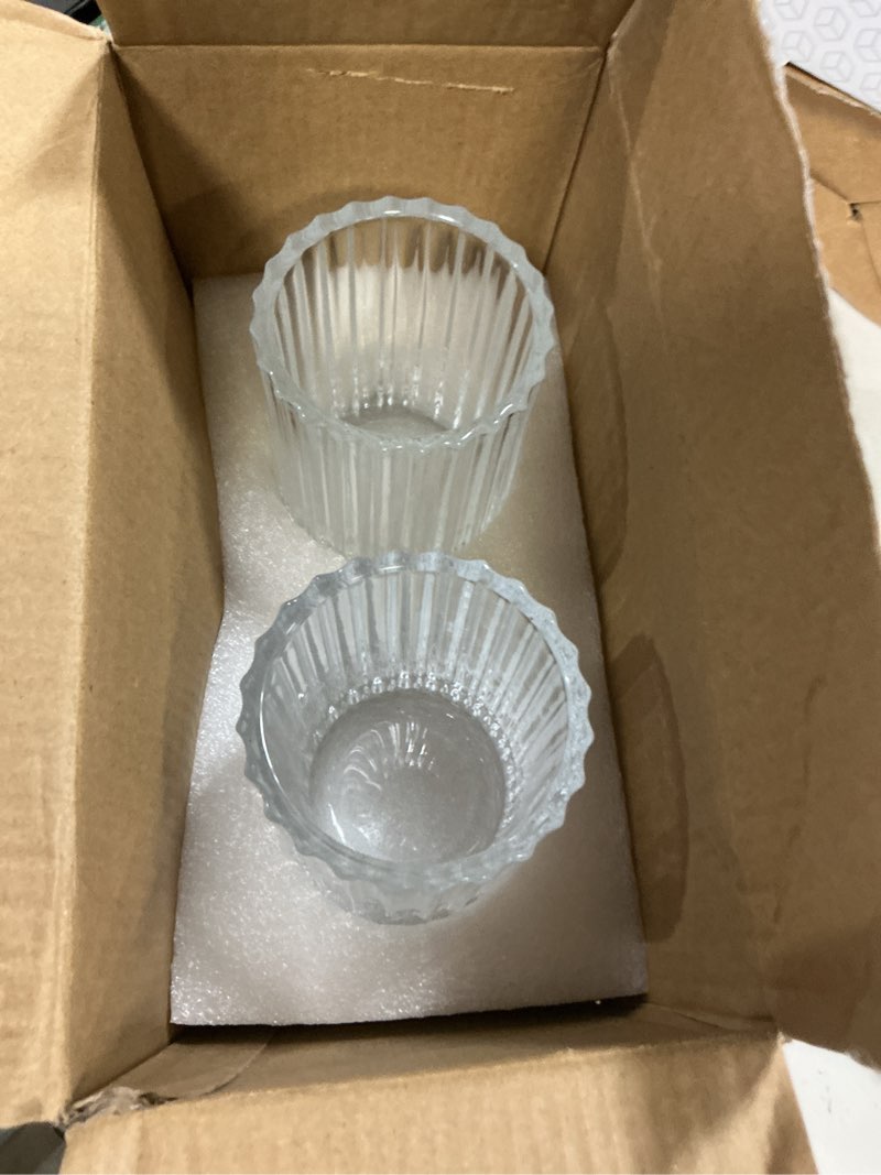 Condition photo showing Good Condition for 2 piece simple transparent vertical-striped bathroom glass toothbrush cup set