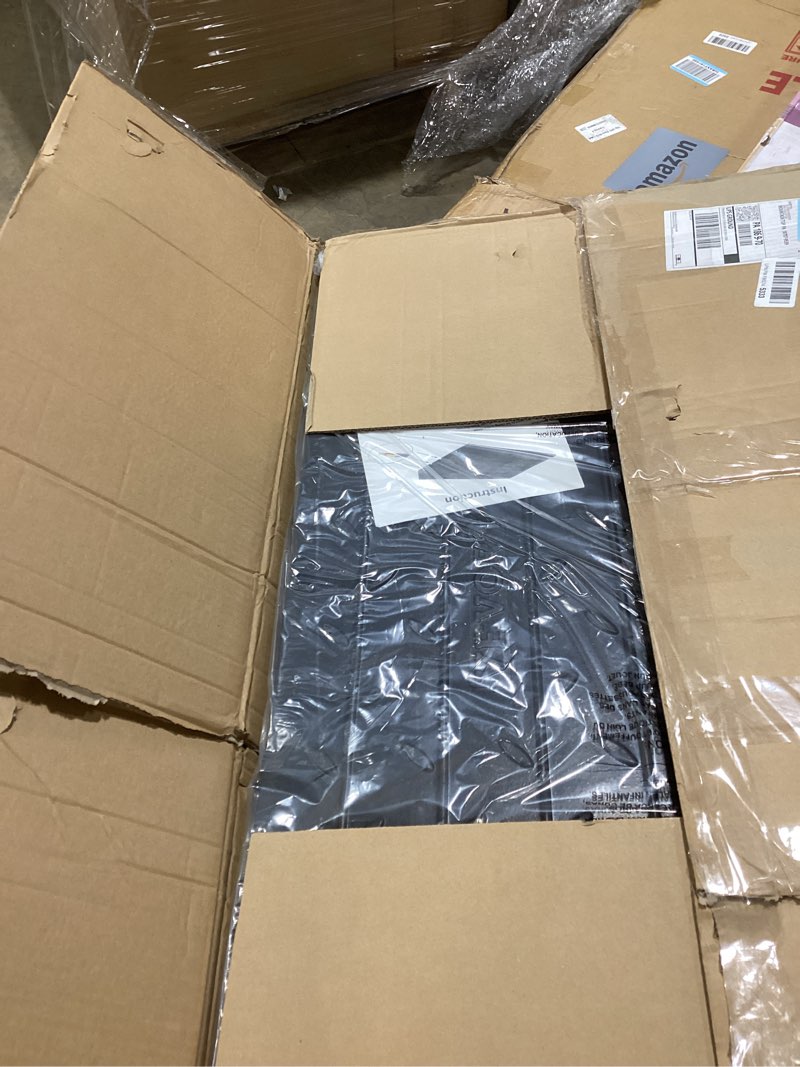 Condition photo showing Good Condition for VEVOR 2.5" Rise Rubber Threshold Ramp, 3 Channels Cord Cover Wheelchair Ramp, No-Slip Surface, 2200 Lbs Load Capacity Rubber Ramp for for Home Doorways Driveways Curb, 41.8'‘ L × 24’' W × 2.5'' H 2.5“ H