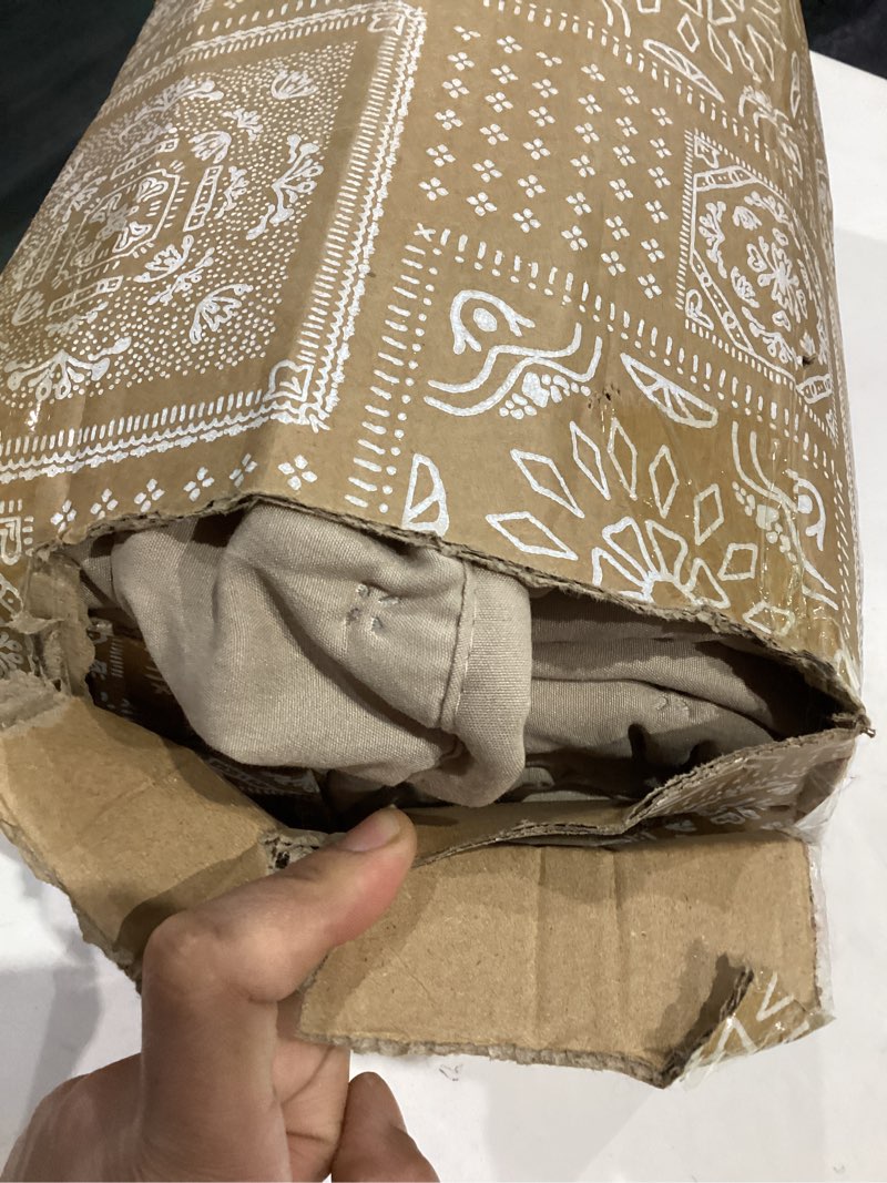 Condition photo showing Good Condition for Beige Cloud King Size Quilt Bedding Sets with Pillow Shams, Farmhouse Lightweight Soft Bedspread Coverlet, All Season Rustic Country Thin Comforter, 3 Pieces, 104x90 inches, Tan Cream Beige King