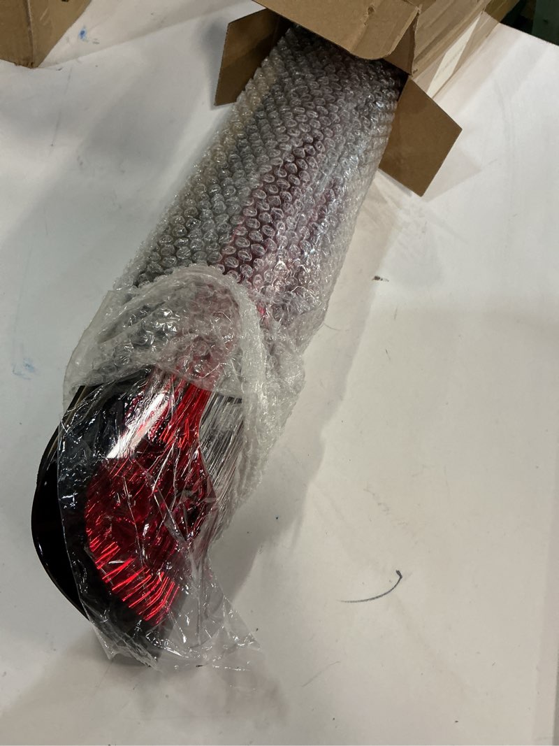 Condition photo showing Good Condition for Third Brake Light 3rd Brake Light Led Compatible with Chevrolet Silverado 1500 2500 3500 4500 5500 6500 Compatible with GMC Sierra 1500 2500 3500 2014-2024 20979071 23509162 84900397