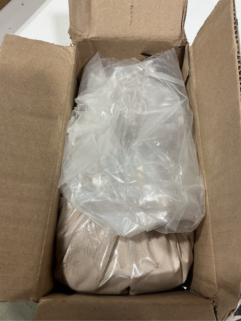 Condition photo showing New/Like New for plant guru calcium bentonite clay powder 5 lbs. bulk wholesale 100% natural indian healing clay - deep pore cleansing facial and body mask - detox clay for face, hair, acne, and bath.