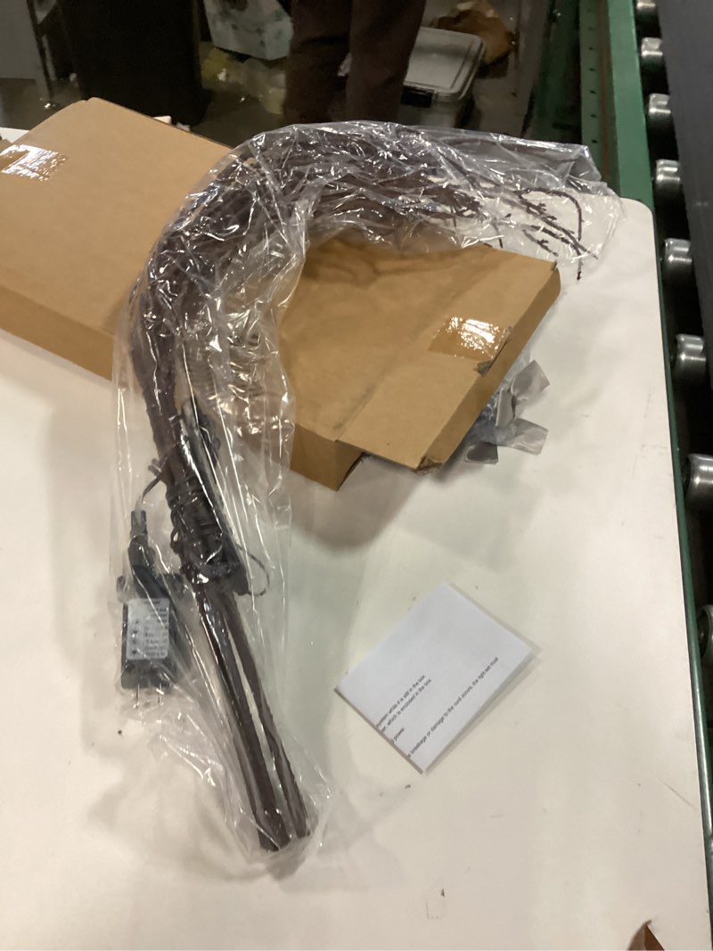 Condition photo showing Good Condition for LITBLOOM Lighted Brown Willow Branches 200 Fairy Lights 32IN Plug in with Timer and Dimmer, Tree Branch with Lights for Home Holiday Christmas Decoration 200L Brown