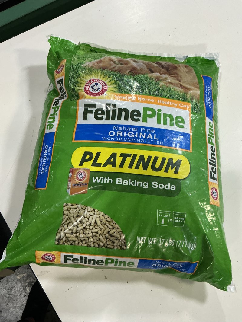 Condition photo showing New/Like New for feline pine platinum non-clumping cat litter, feline pine cat litter 17lb