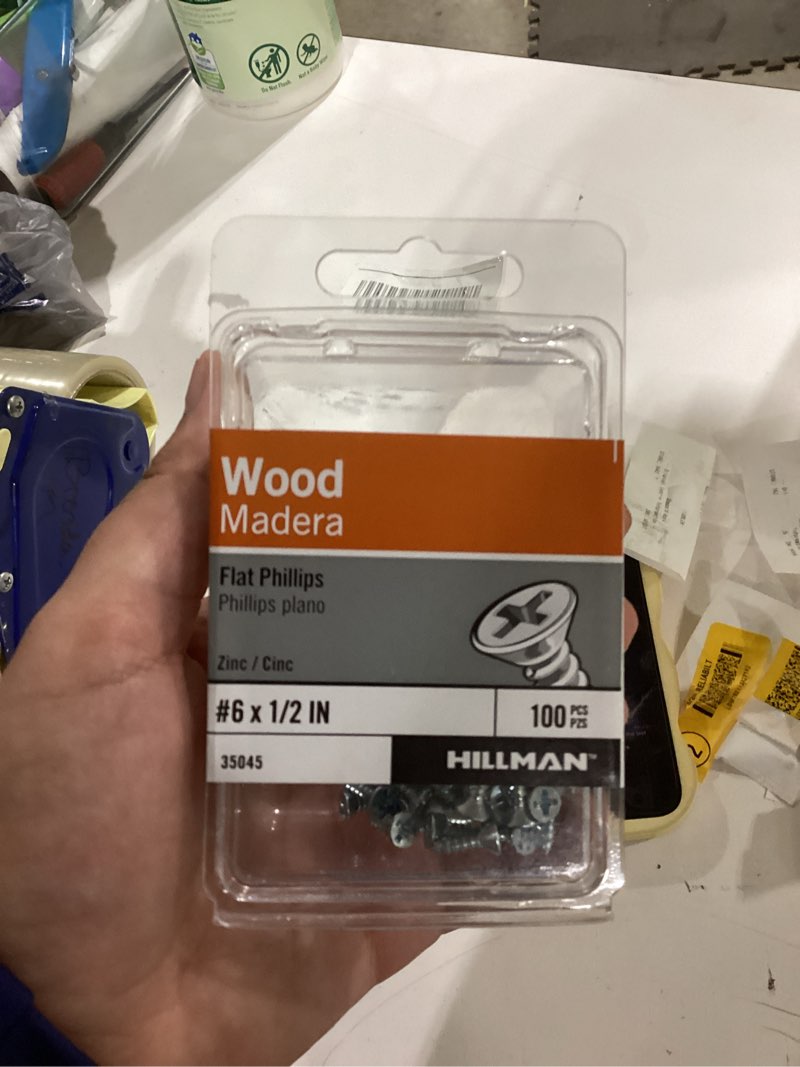 Condition photo showing New/Like New for Hillman #6 x 1/2-in Zinc-plated Interior Construction screws ( 100 -Per Box )