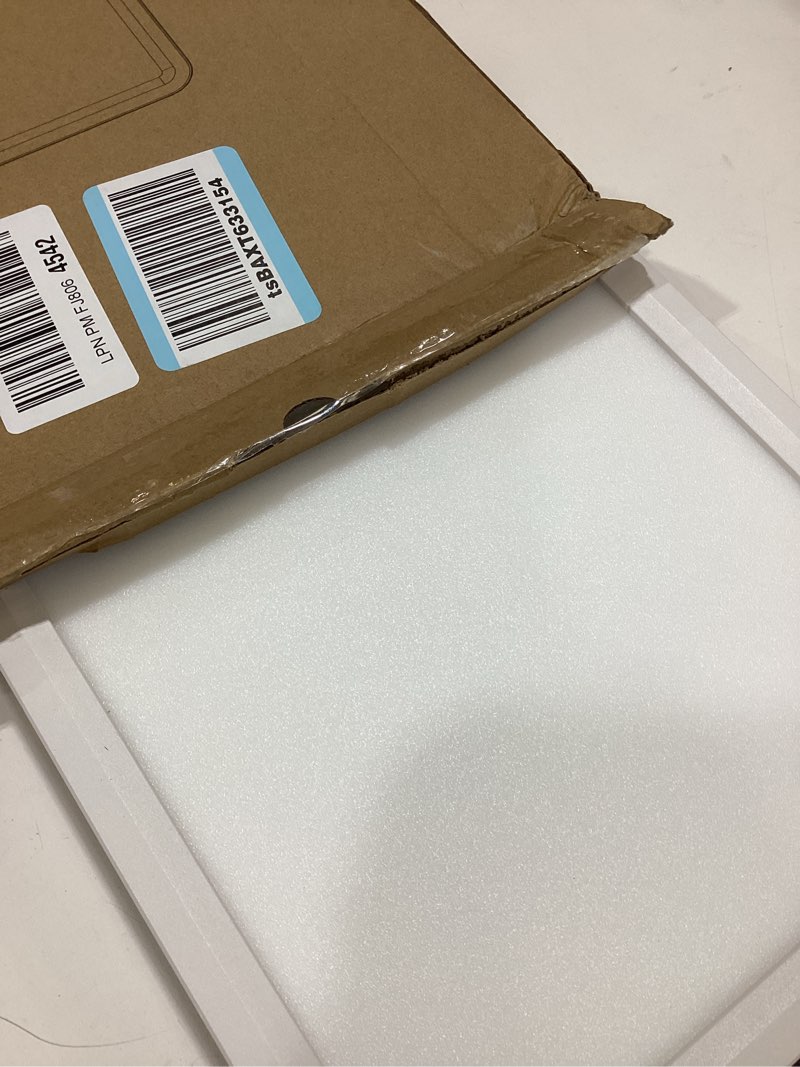 Condition photo showing Good Condition for 23 Inch Square LED Flush Mount Ceiling Light,32W 3200LM,3 CCT Selectable 3000K/4000K/6500K,Ultra Thin Low Profile Ceiling Light Fixture,White, for Bedroom Kitchen Living Room Hallway