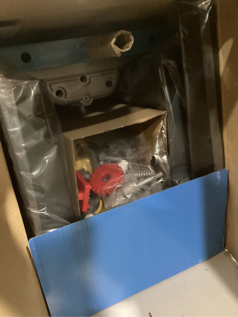Condition photo showing Good Condition for Little Tikes 2-in-1 Buildin' to Learn Motor/Wood Shop Auto and Wood Workshop with 50+ Realistic Acce
