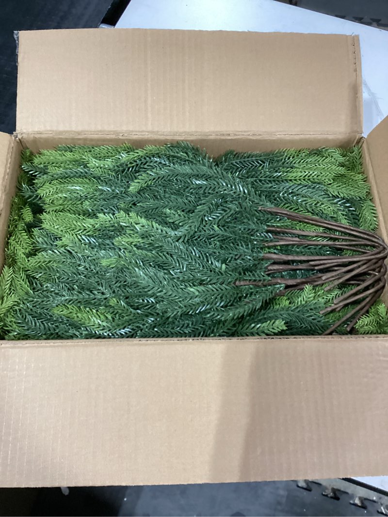 Condition photo showing Good Condition for 24Pcs Christmas Norfolk Pine Stems, 24'' Long Artificial Evergreen Norfolk Pine Branches, Real Touch Greenery Picks, Faux Floral Branch for Mantel DIY Xmas Home Decoration Indoor Christmas Decor Green Norfolk Pine Stems 24