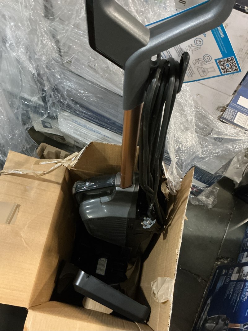 Condition photo showing Good Condition for BISSELL CrossWave HydroSteam, Corded, Multi-Surface Hard Floor Cleaner, Wey Dry Vacuum, for Hard Floors & Area Rugs, HydroSteam Technology, Two Tank Technology, Self-Cleaning Cycle, 3513
