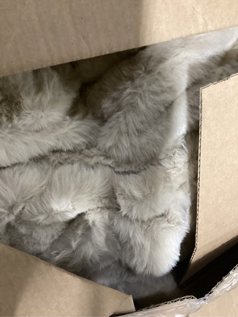Condition photo showing Good Condition for Lotus Karen Queen Size Faux Fur Blanket Khaki - Big Bubble Rabbit Fluff Blanket for Bed, Large Fluffy Fuzzy Cozy Blanket, Thick Furry Plush Shaggy Blankets, 90x90 Inches Khaki Queen (90" x 90")