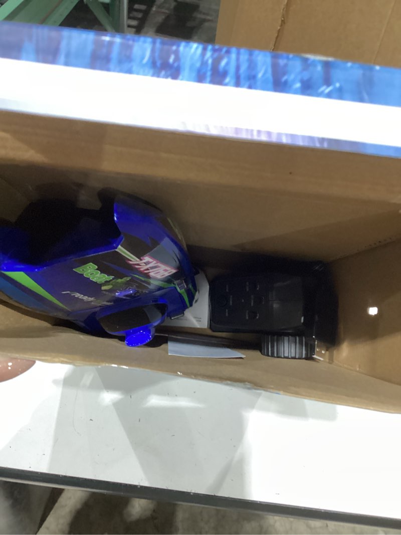 Condition photo showing As Is for GoolRC Remote Control Boat 2.4GHz High Speed 30km/h Brushless Turbojet Speedboat Remote Control Ship Cooling Waterproof Low Battery/Over Distance Reminder 2 Battery 1 battery Blue