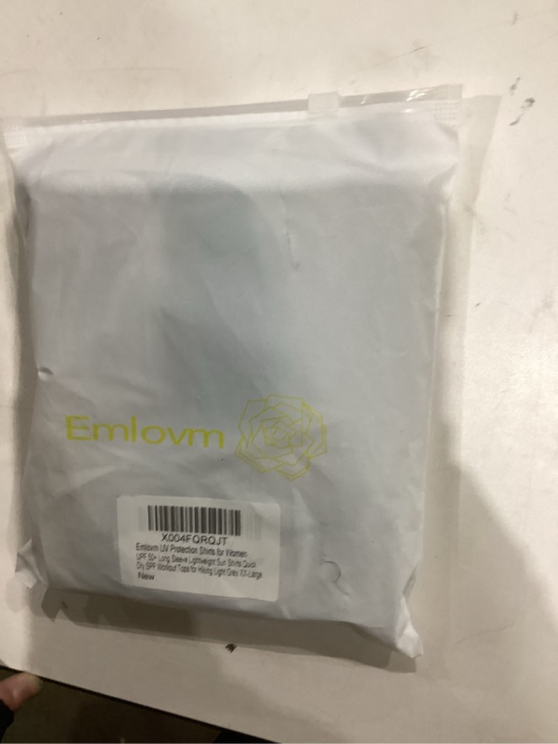 Condition photo showing New/Like New for Women's Rash Guard Long Sleeve UV Sun Protection Shirts with Thin Hoodie UPF 50+ Lightweight SPF Tops for Hiking Crew Neck XX-Large Light Grey