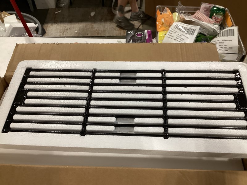 Condition photo showing Good Condition for hisencn replacement parts for chargriller 3001, 3008, 3030, 4000, 5050, 5252 gas grill models, stainless steel burner, porcelain steel heat plate, porcelain cast iron cooking grid grates porcelain steel grill grates+burner kit
