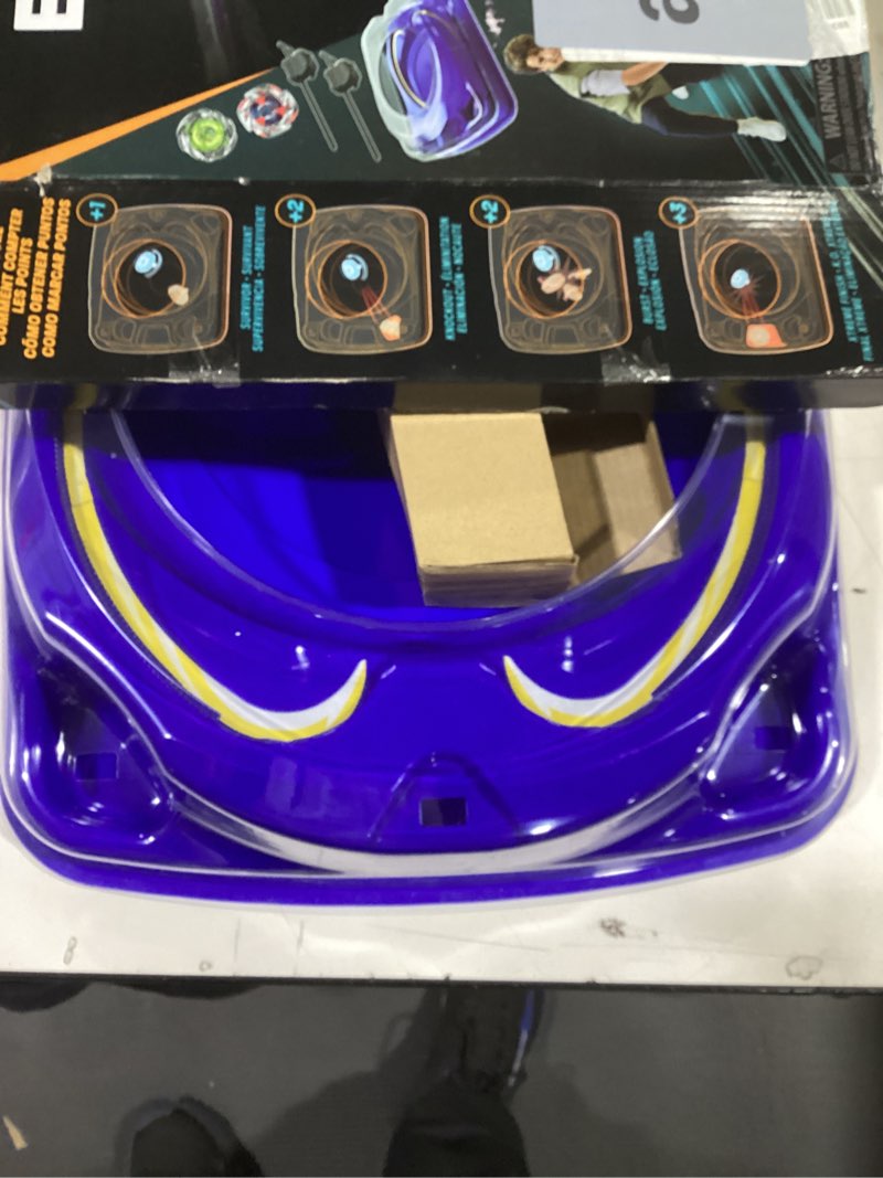 Condition photo showing As Is for beyblade x drop attack battle set