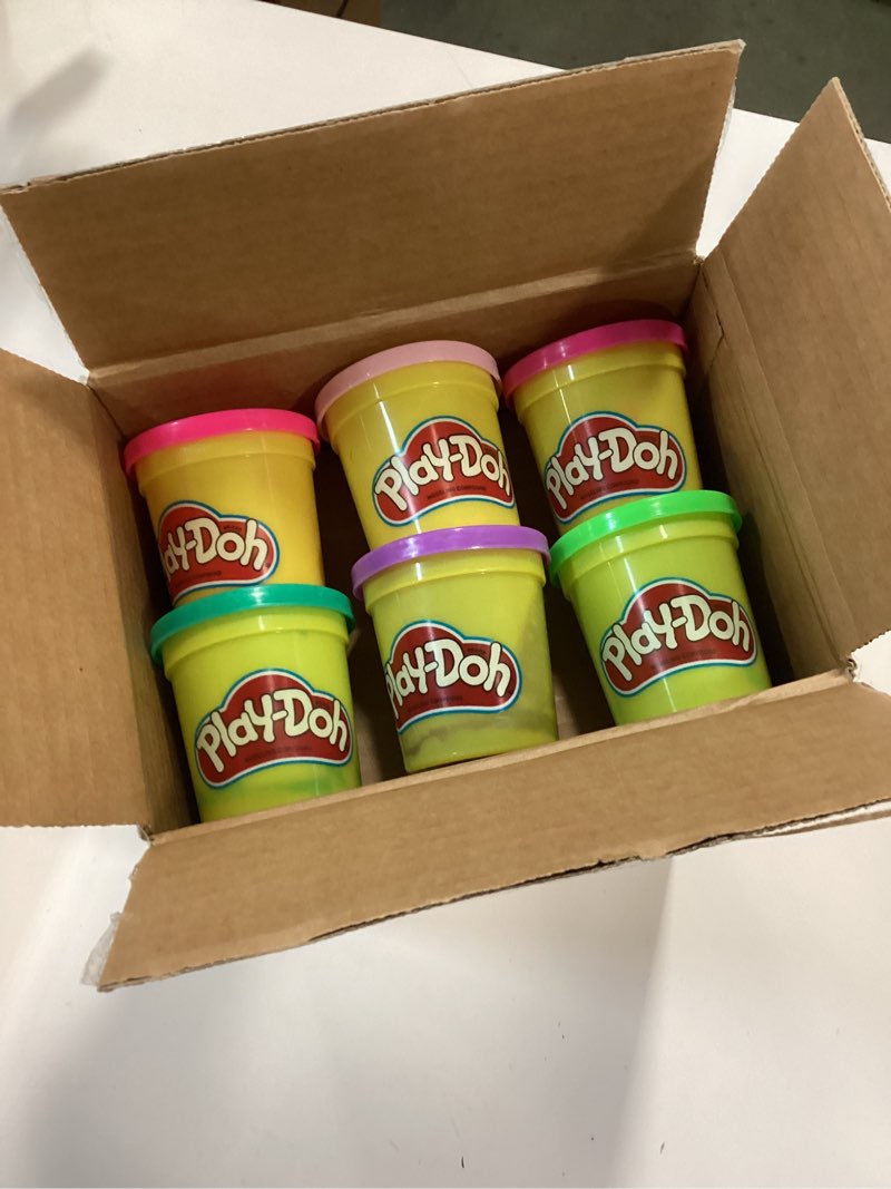 Condition photo showing New/Like New for Play-Doh Modeling Compound 24-Pack Case of Colors, Non-Toxic, 3 Oz Cans of Assort. Colors, Back to School Classroom Supplies, Preschool Toys, Ages 2+ (Amazon Exclusive)