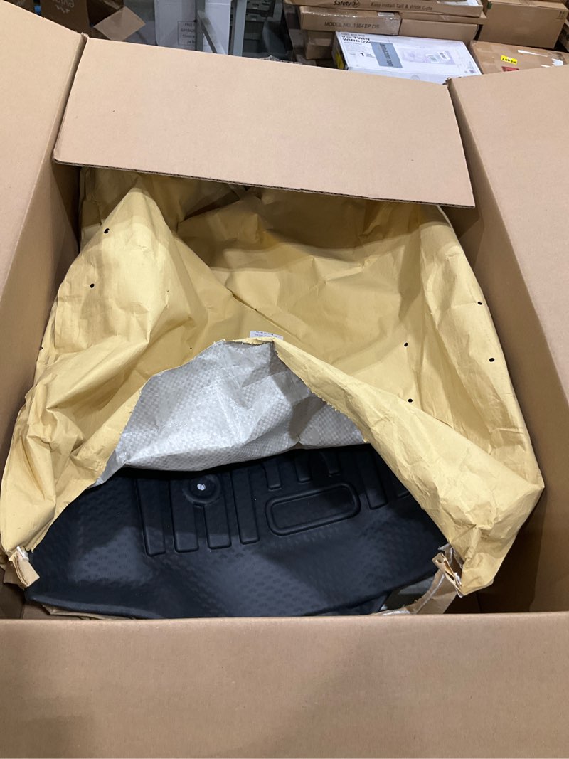 Condition photo showing Good Condition for mixsuper custom fit front floor mats for 1999 2000-2007 ford f-250 / f-350 / f-450 / f-550 super duty (all models) / 2000-2005 excursion, all weather floor liner durable 1st row set black ford f-250/f-350/f-450/f-550?1999-2007?