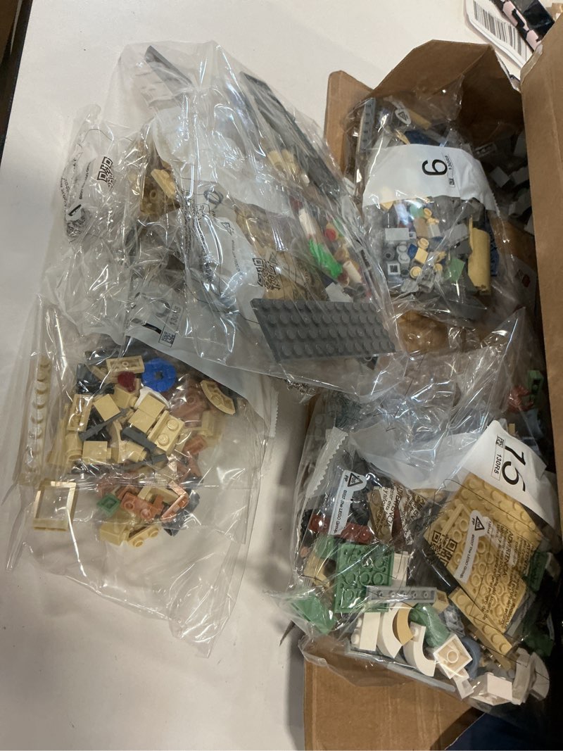 https://lotting-media.assets.bidfta.com/lotting_6495bc4d-69ac-4140-88ed-deb872345839