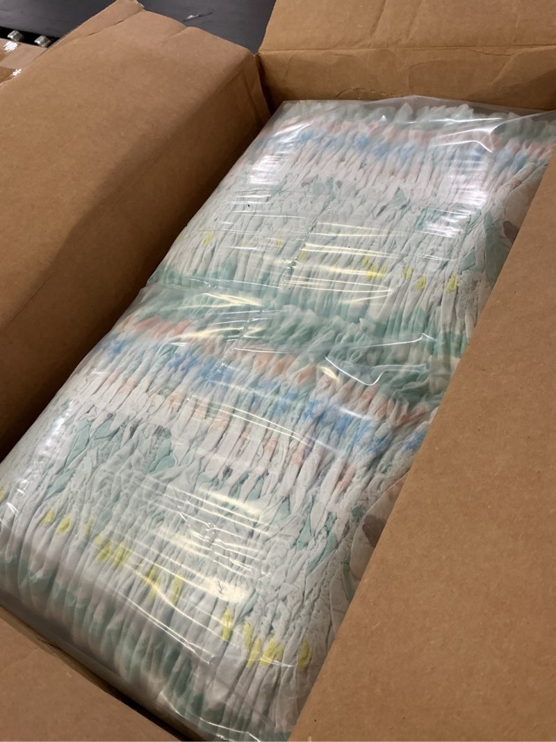 Condition photo showing New/Like New for pampers training pants - easy ups boys & girls bluey - size 3t-4t, 124 count, children's potty underwear (packaging may vary) 3t-4t 124