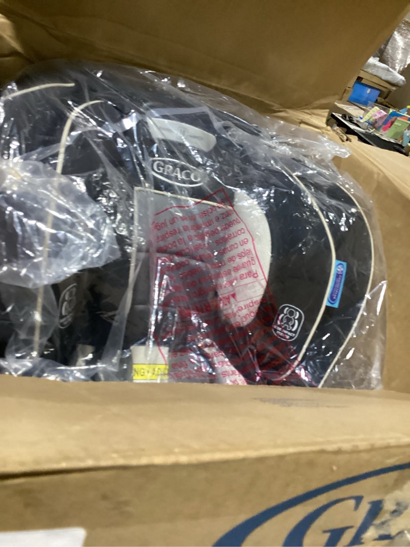 Condition photo showing New/Like New for Graco Extend2Fit Convertible Baby Car Seat, Rear and Forward Facing, Adjustable Extension Panel for Extra Legroom, Gotham 2-in-1 Gotham 2.0