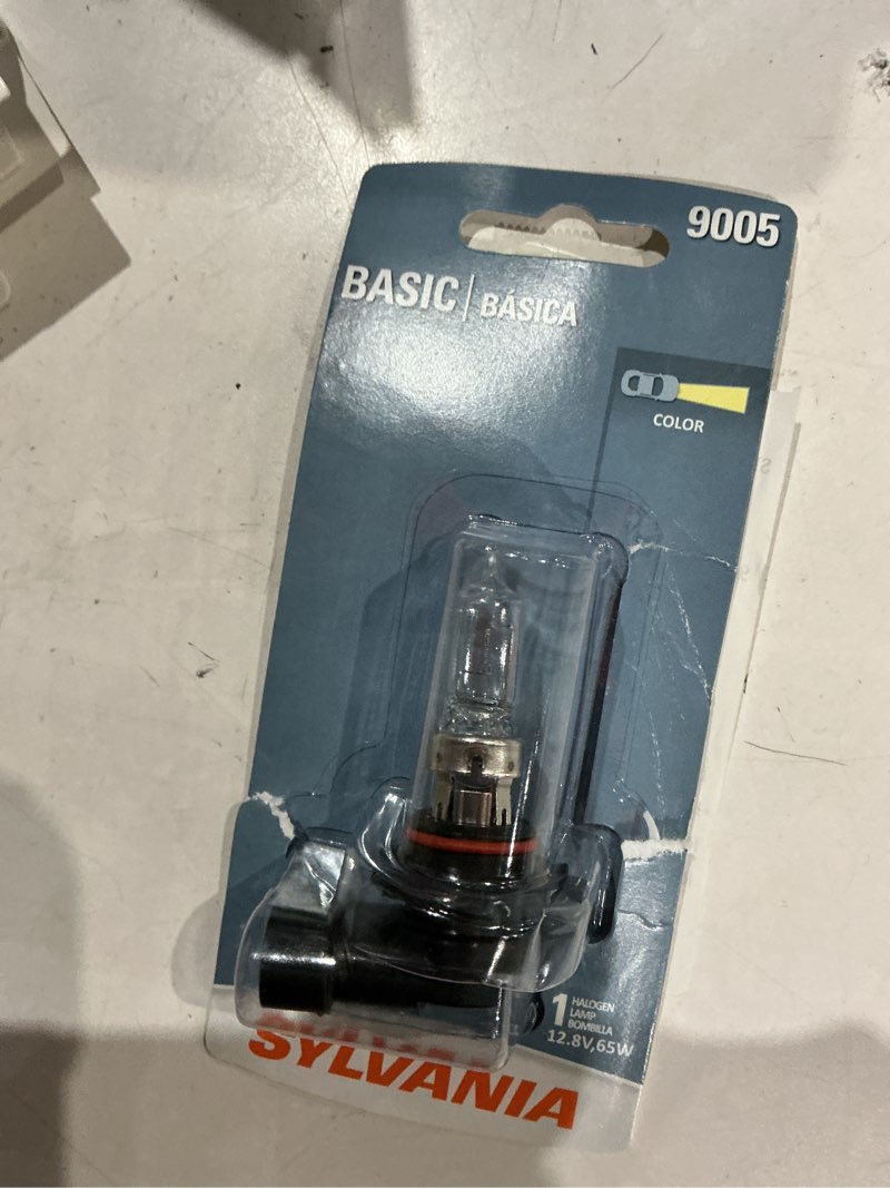Condition photo showing Good Condition for sylvania 9005 basic halogen headlight bulb, 1 pack, compatible with multiple cars