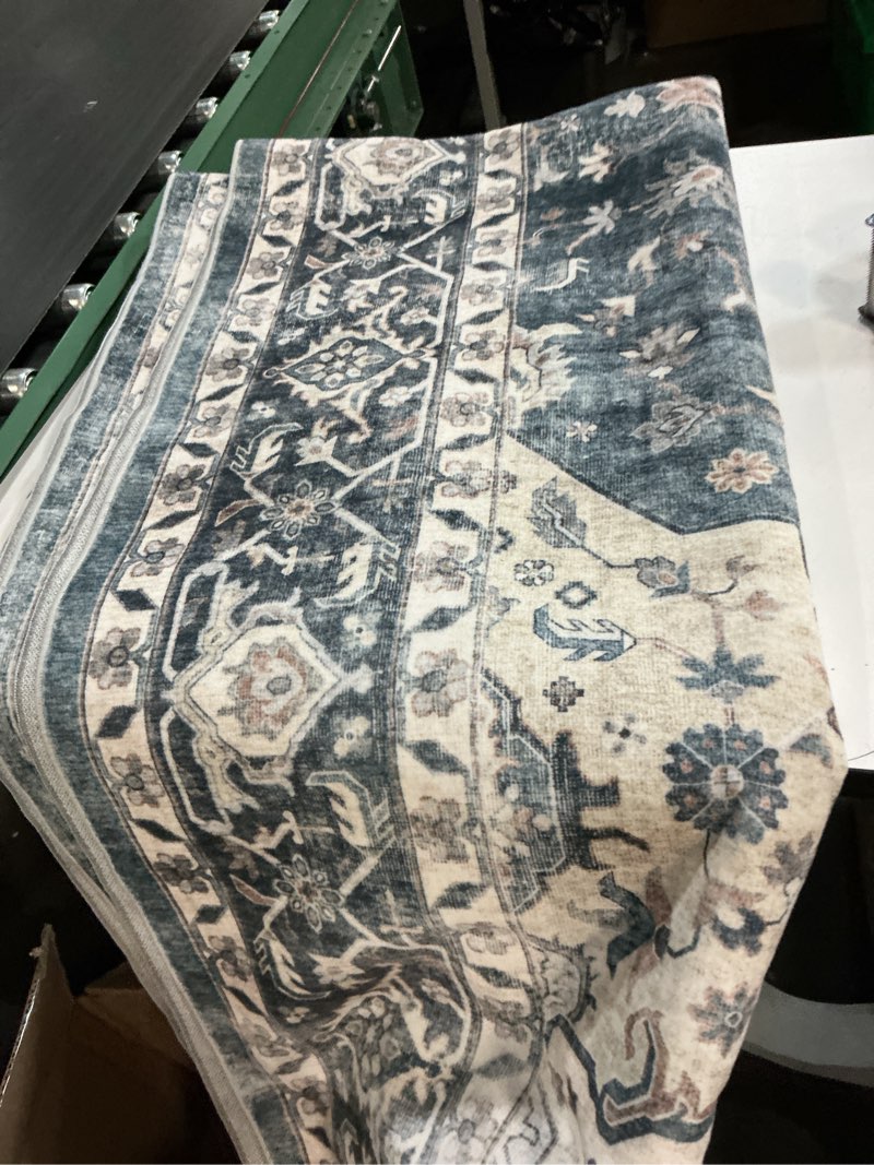Condition photo showing Good Condition for Asteria Area Rug Collection 7X10 Green