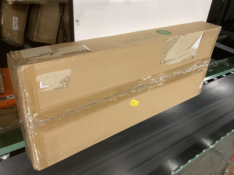 Condition photo showing Good Condition for 3 tiers shelf rack