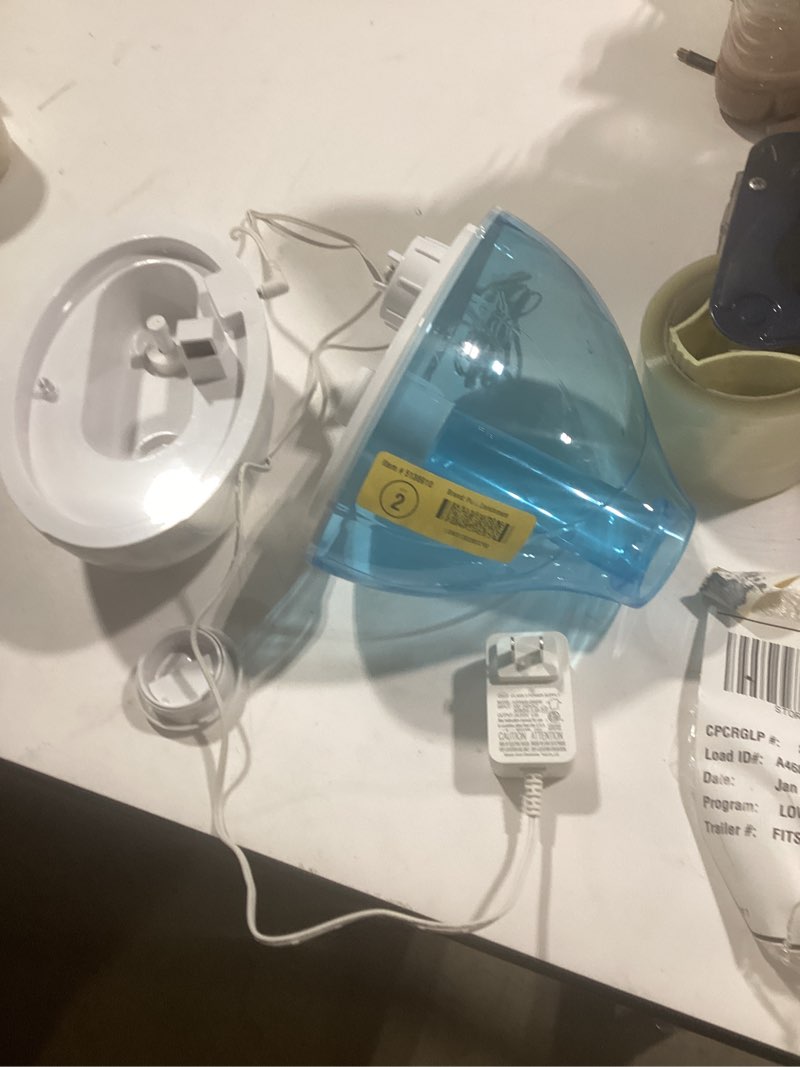 Condition photo showing Good Condition for Pure Enrichment MistAire Cool mist Small Room Tabletop Humidifier - White