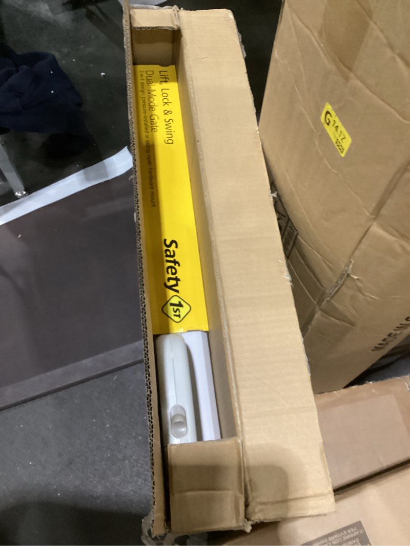 Condition photo showing Good Condition for safety 1st baby gates for doorways, pressure mount lift, lock and swing, dog gates, hardware gate for stairs, fits 28"-42" wide