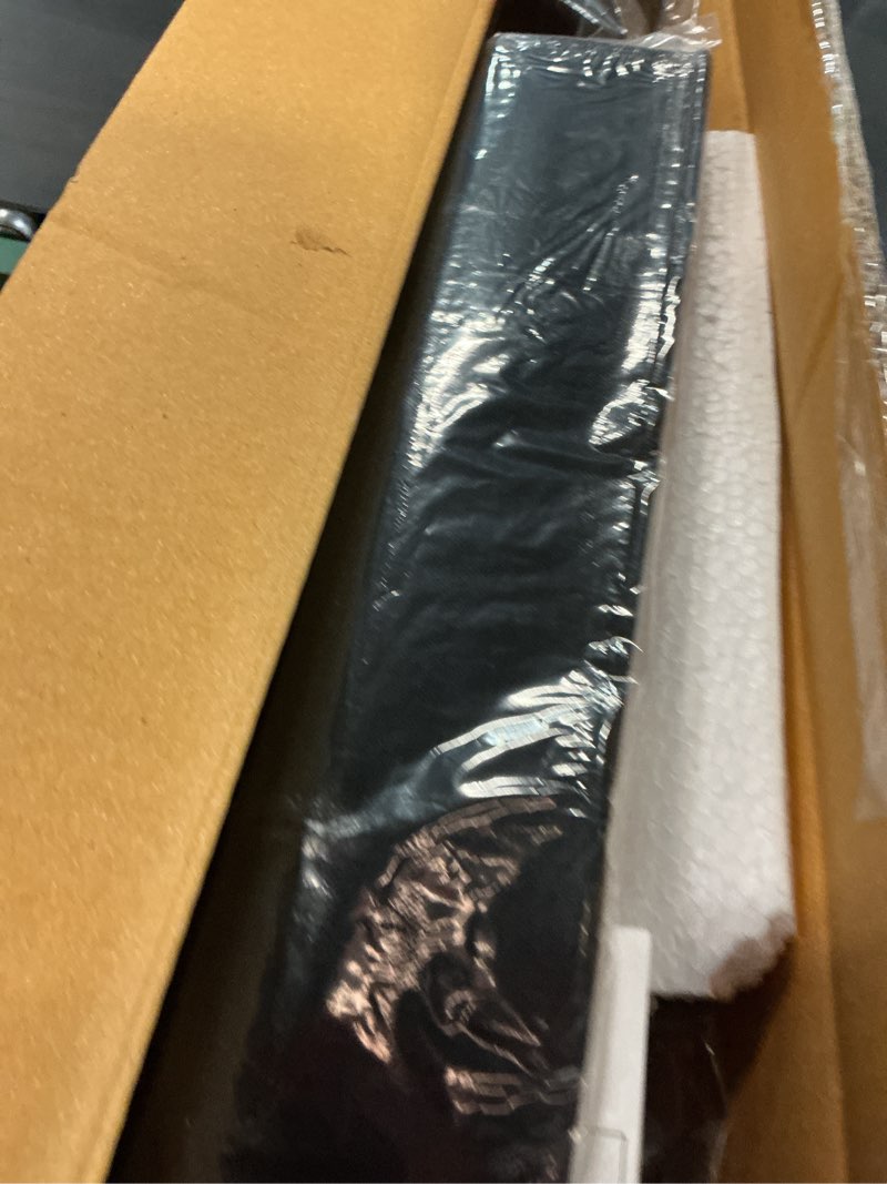 Condition photo showing Good Condition for casual home 18" director's chair natural frame with black canvas natural frame - solid wood 18 in natural frame - solid wood chair