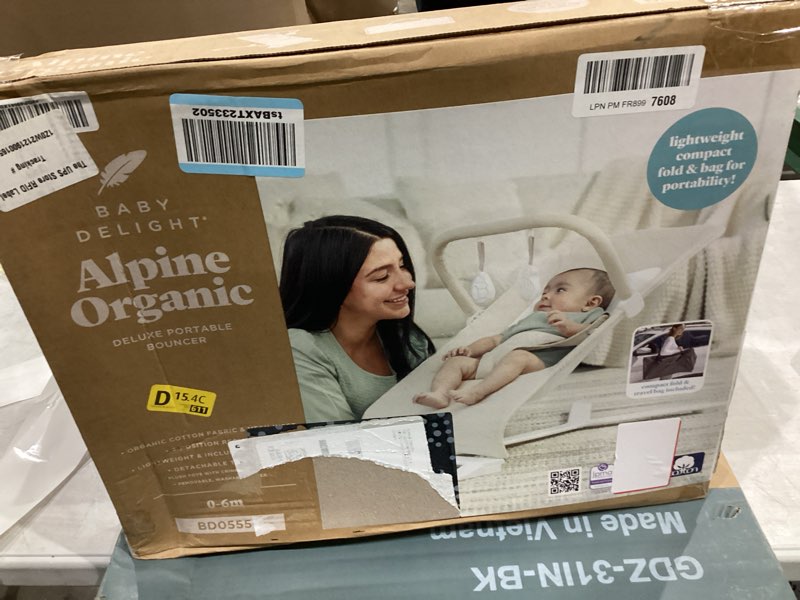Condition photo showing New/Like New for Baby Delight Alpine Deluxe Portable Bouncer, Infant, 0-6 Months, 100% GOTS Certified Cotton Fabrics, Organic Oat