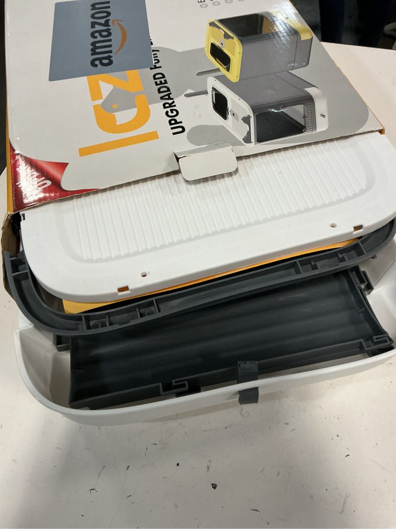 Condition photo showing Good Condition for Foldable Cat Litter Box, Fully Enclosed Litter Box with Lid, Covered Kitty Kitten Litter Boxes Enclosure with Scoop, Odor Control, Easy to Clean, 3 Modes for Cat up to 12 lbs(White&Grey)