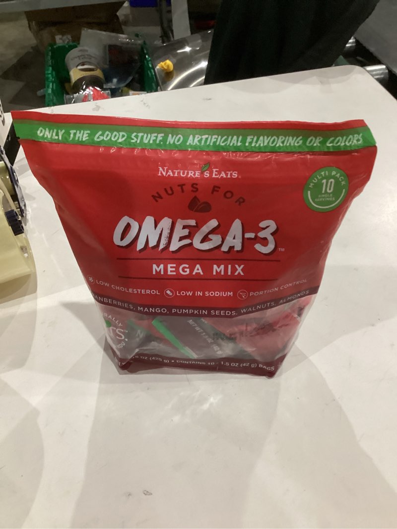 Condition photo showing New/Like New for Nature's Eats Omega 3, Mega Mix Snack Pack, 15 Oz 15 Ounce (Pack of 1)