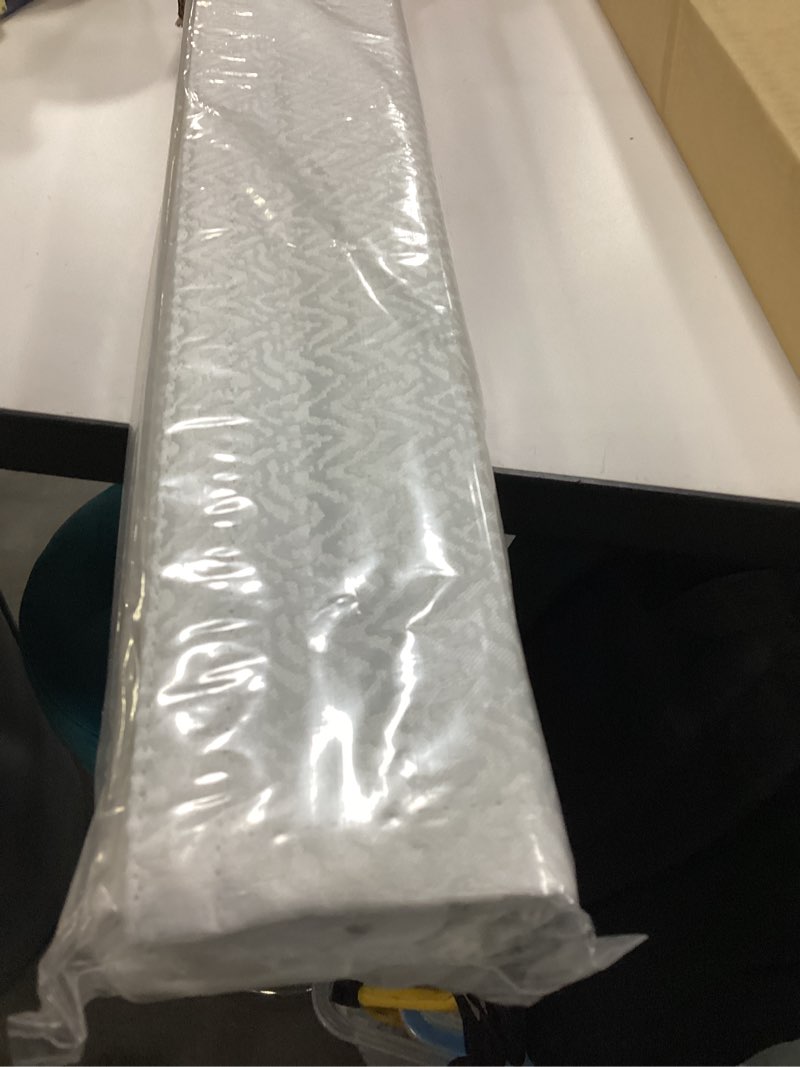 https://lotting-media.assets.bidfta.com/lotting_64c7316b-d42d-46d6-8f75-5271fda77fce