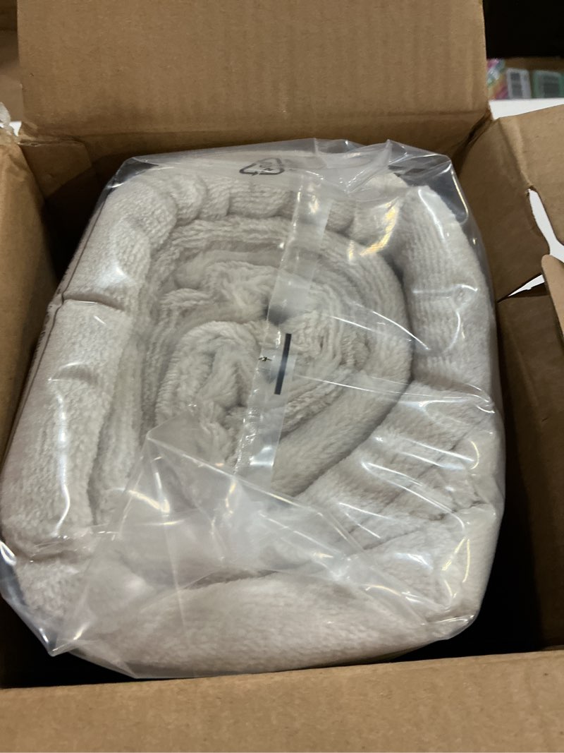 Condition photo showing New/Like New for bedsure fleece blanket twin blanket linen - 280gsm soft lightweight plush cozy blankets for bed, sofa, couch, travel, camping linen twin (60" x 80")