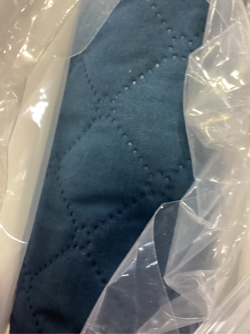 Condition photo showing Good Condition for sanmadrola 100% waterproof sofa cover anti slip couch cover machine washable slipcover leakproof furniture protector for dogs kids pets  aegean blue  
