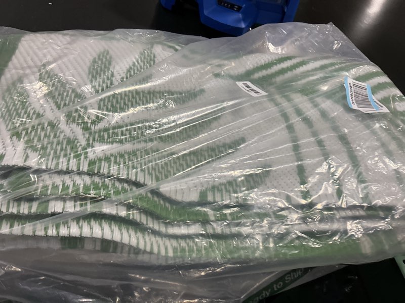 Condition photo showing Good Condition for pauwer waterproof outdoor rug 6x9, reversible plastic straw patio camping rug, indoor outdoor rv mat carpet for deck, camper, porch, balcony, backyard, picnic, leaf green | reversible camping rug, uv resistant indoor outdoor rv mat carpet for deck, camper, porch, balcony, backyard, picnic 6' x 9' (rectangular) leaf green