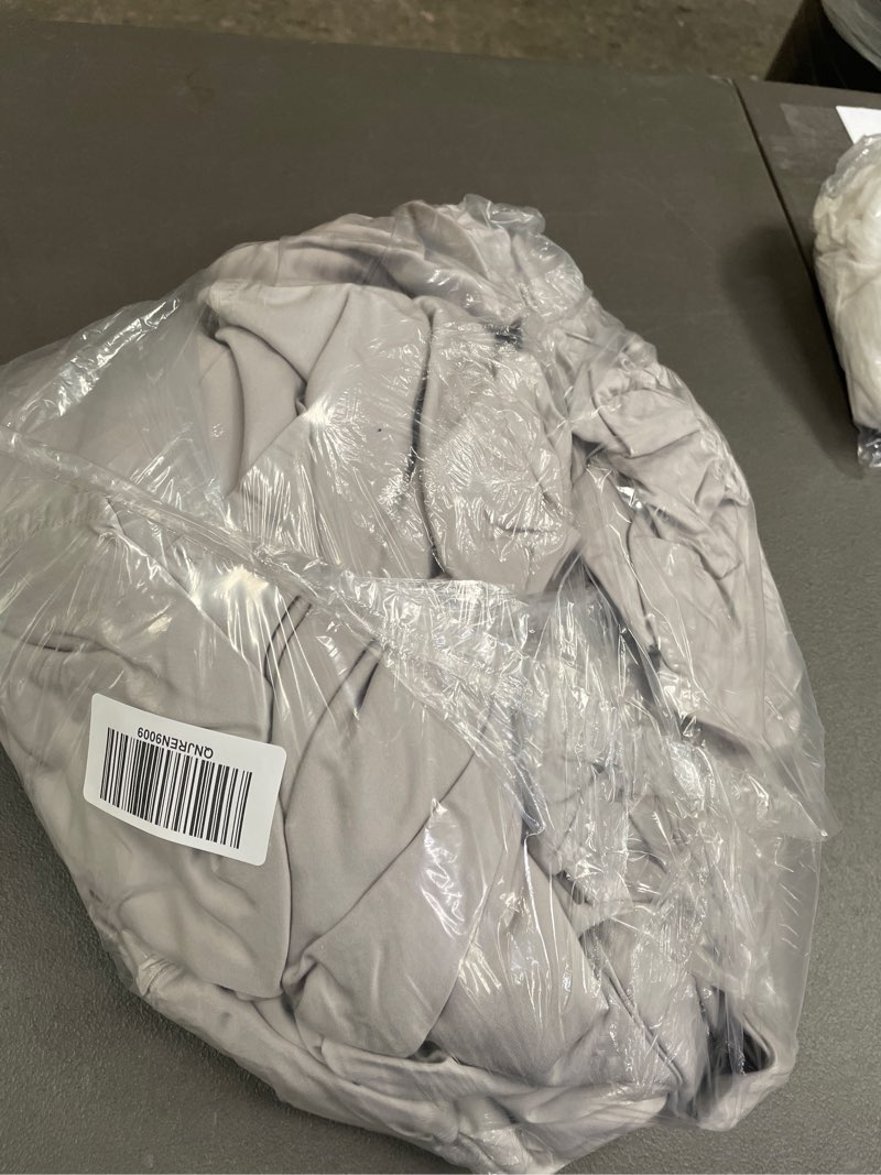 Condition photo showing Good Condition for bamboo sheet set, queen, light grey