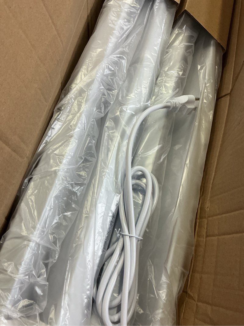 Condition photo showing Good Condition for hykolity 4ft 120w led shop light linkable, 13000lm(400w equivalent), 5000k utility shop lights for garages, workshops, basements, hanging or flush mount, with power cord and pull chain, etl, 4 pack 120w-white