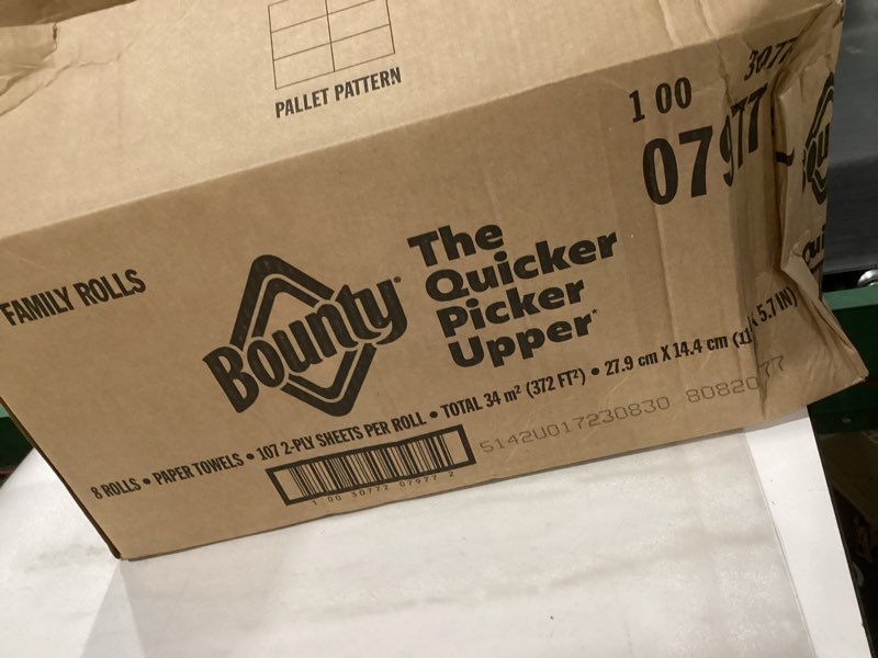 Bounty Paper Towels 8 Family Rolls