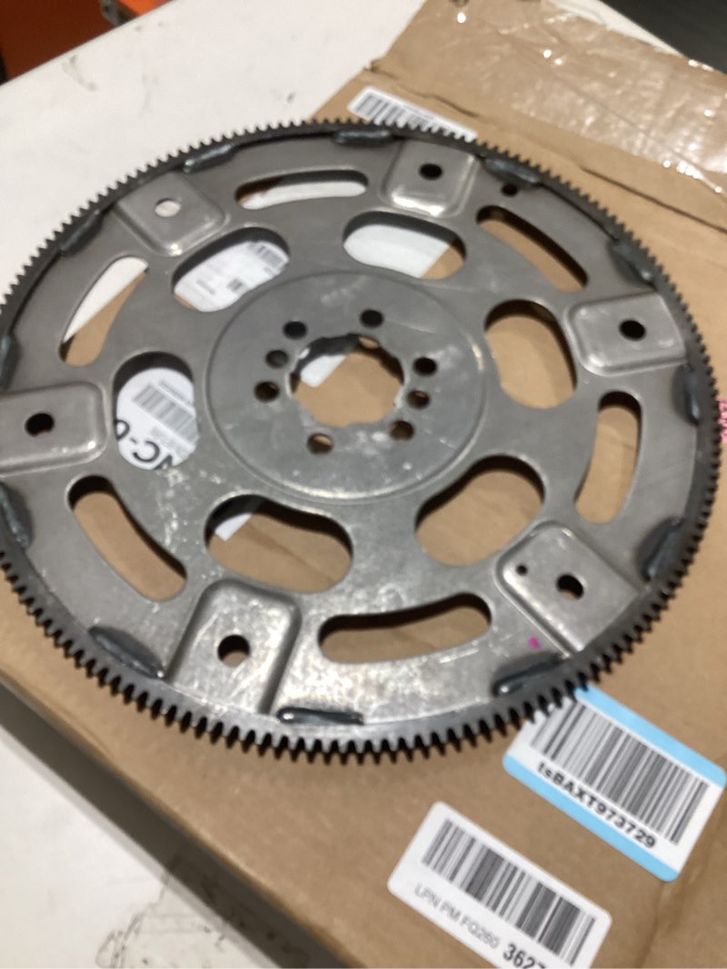 genuine gm 19260102 engine flywheel